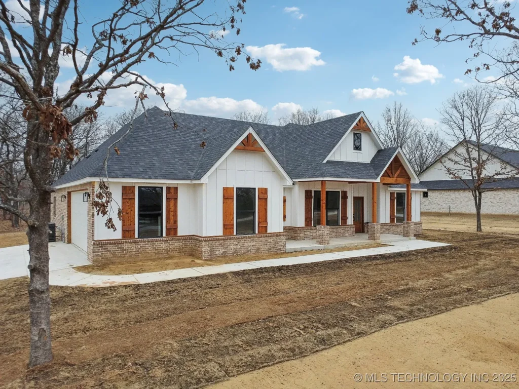 New shingle roof in Northeast Texas by DJJ Roofing